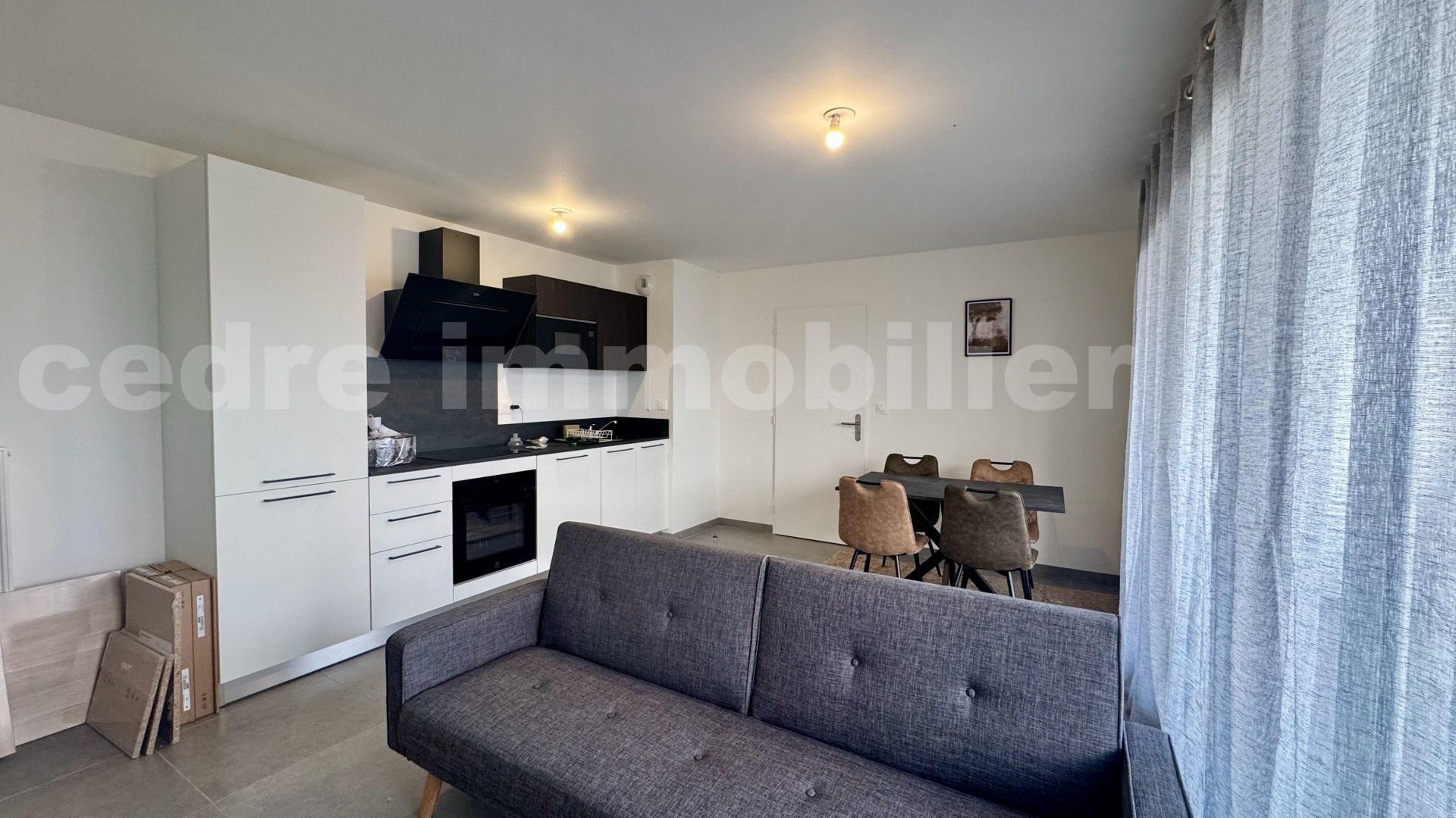 Appartement 3 Pièce(s) SAINT-PRYVE-SAINT-MESMIN